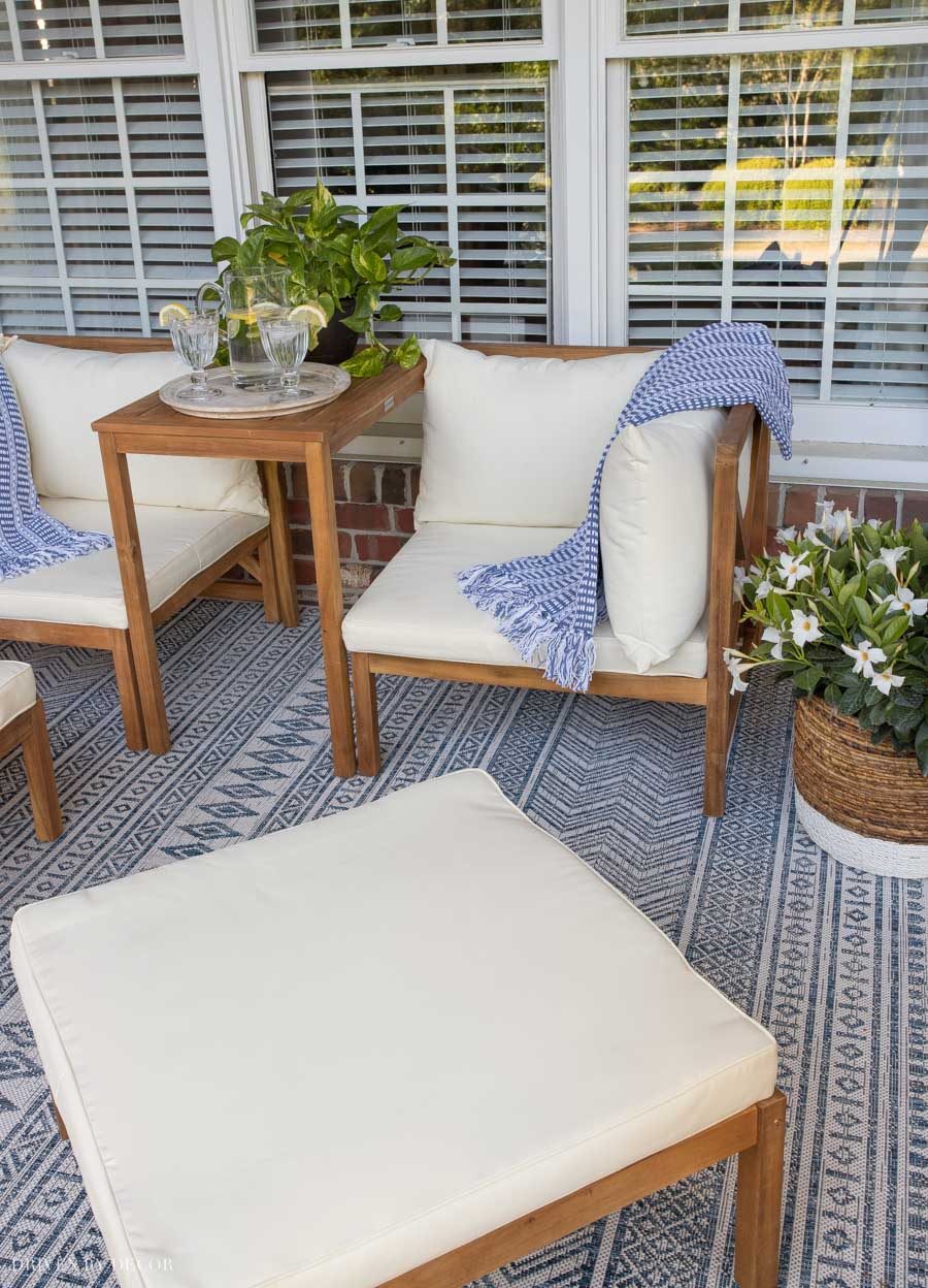 Love how versatile this outdoor furniture set is!