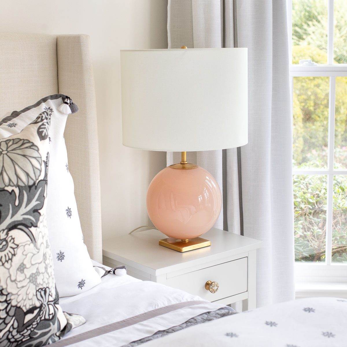 Bedroom lamps