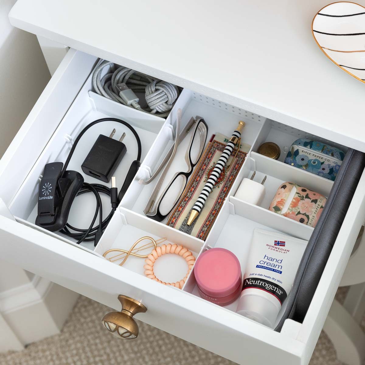 Bedroom organization ideas