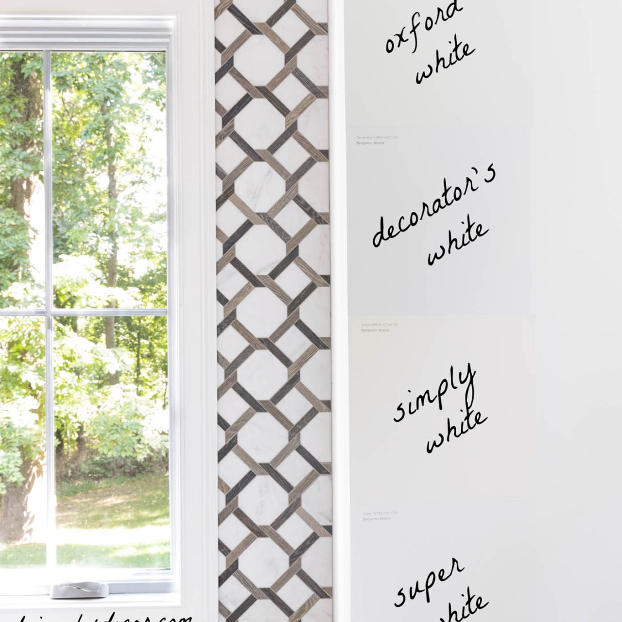 So helpful to see how Chantilly Lace compares to other similar paint colors!