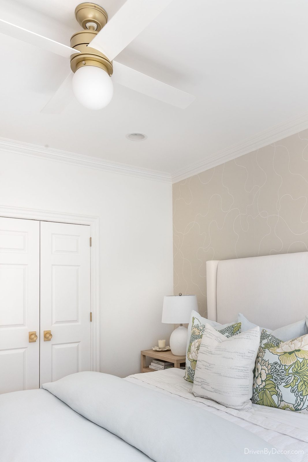 Brass ceiling fan with globe light