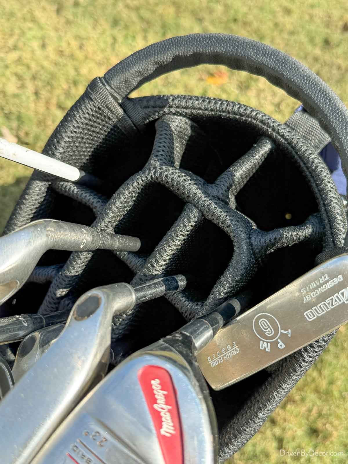 Smaller compartments in golf bag