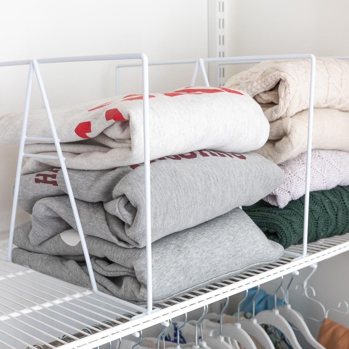 Closet organization ideas (featured image)