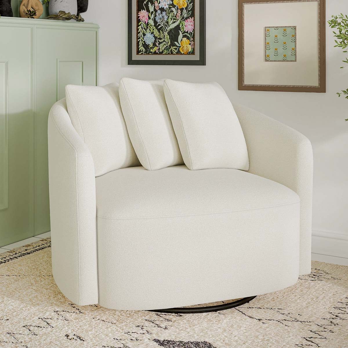 Oversized round swivel chair