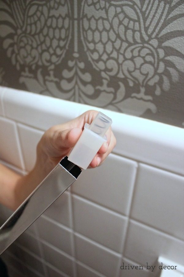 Dekorguncel - EZ-Flo Spring loaded towel bar end caps