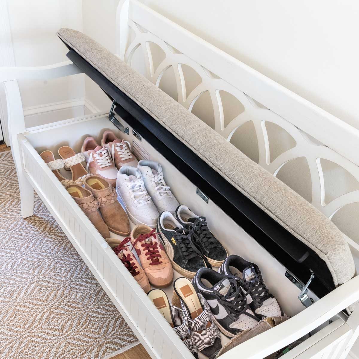 Entryway shoes storage ideas