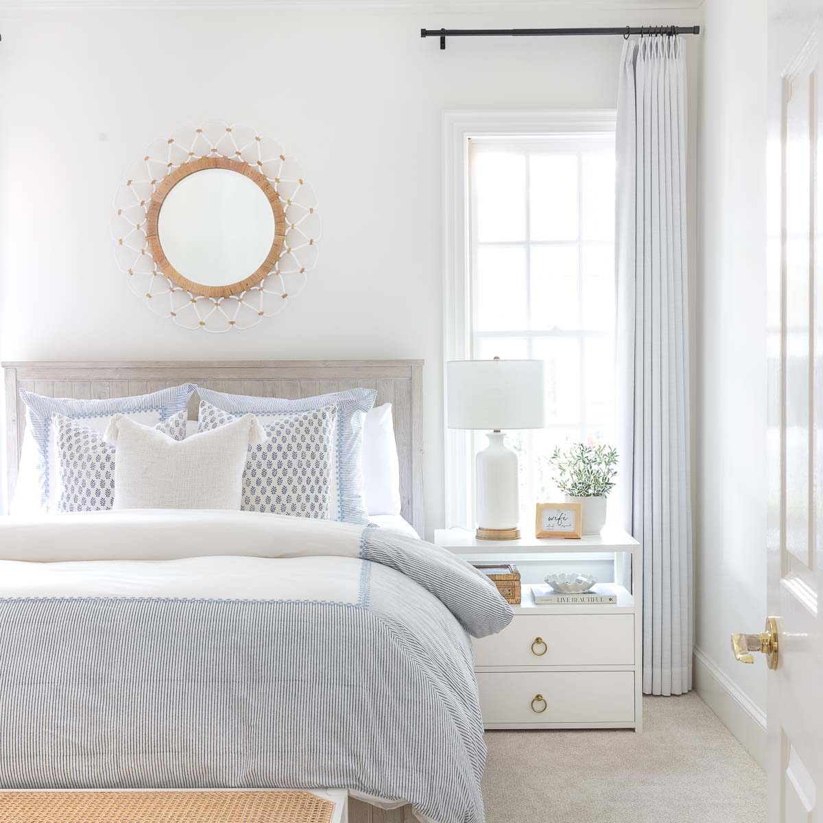 How to measure for curtains