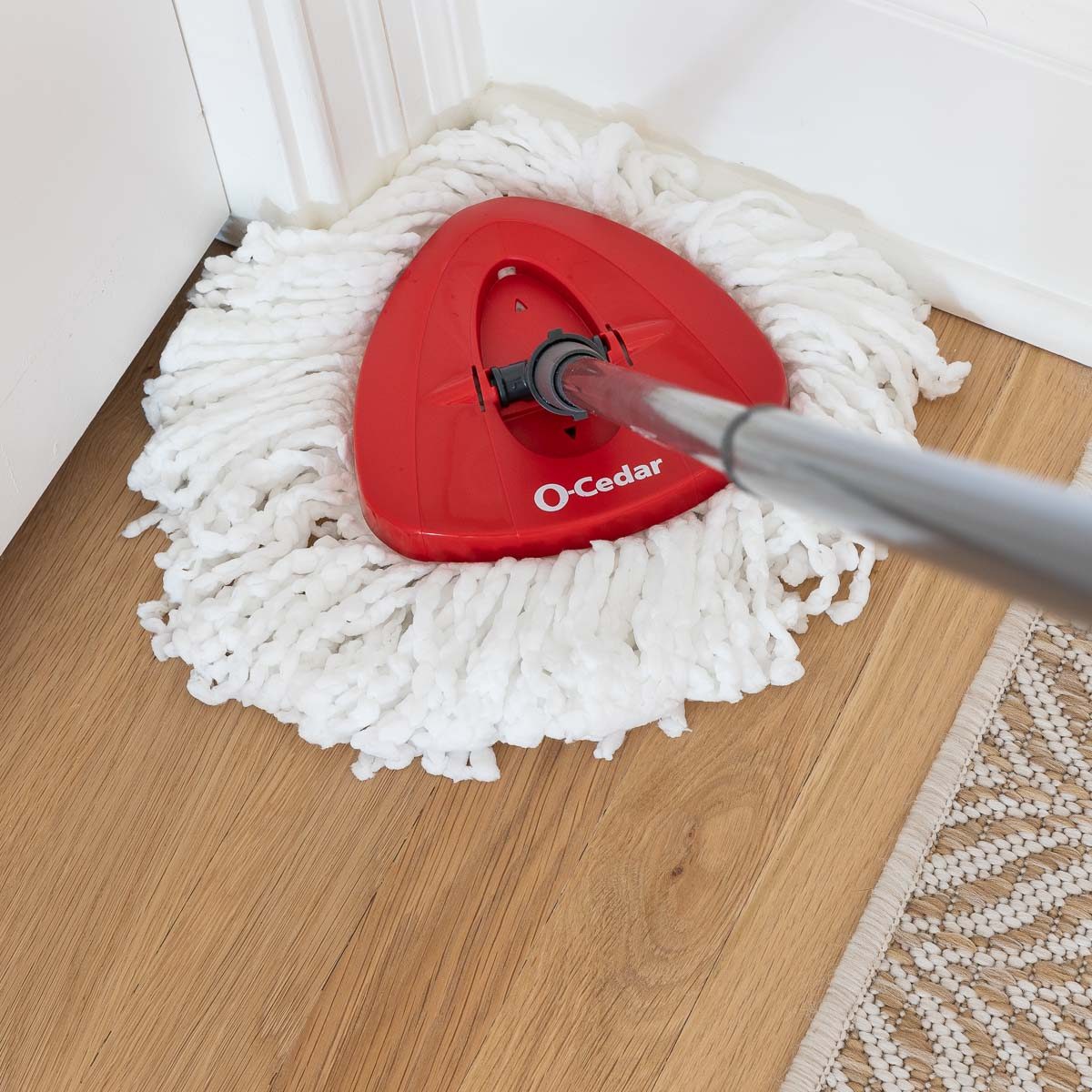 How to clean hardwood floors