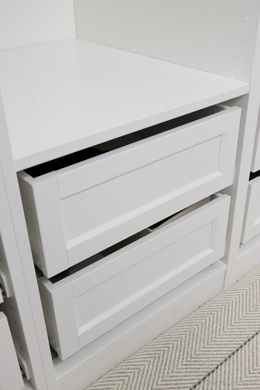 My favorite drawer design for KOMPLEMENT drawers in IKEA PAX closet systems!