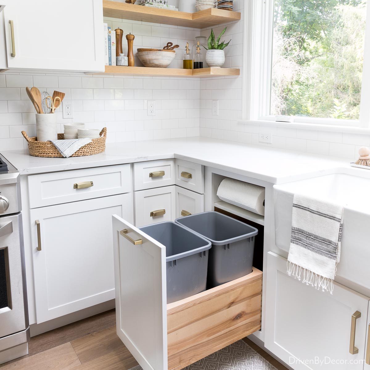 Kitchen cabinet storage ideas