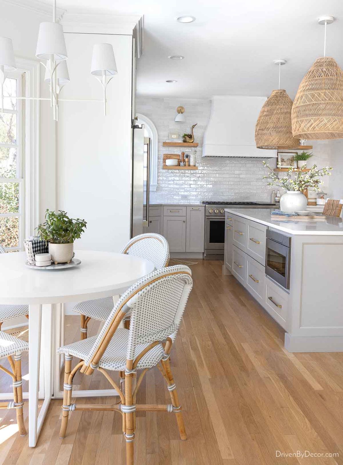 Breakfast nook off of kitchen