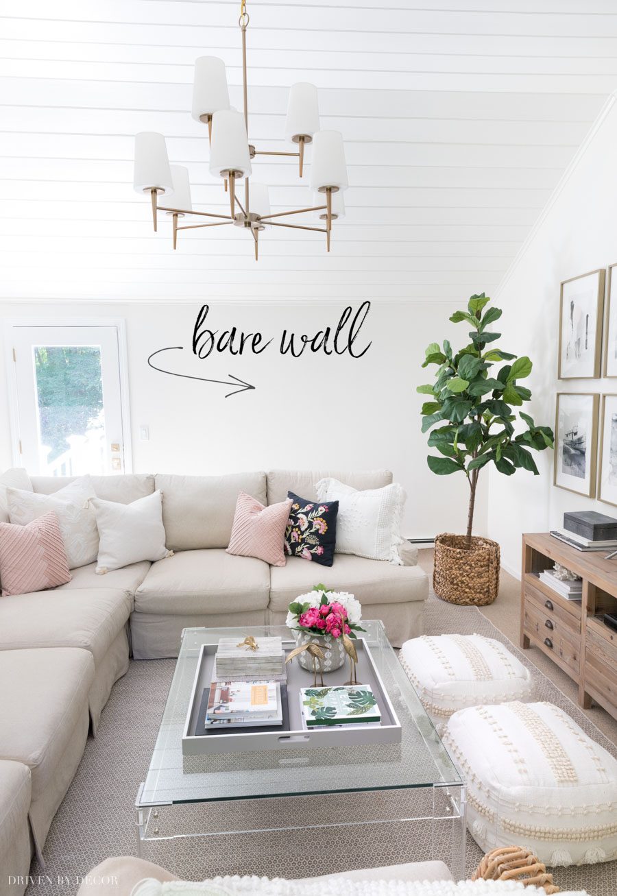 Six great ideas for decorating your bare living room wall!