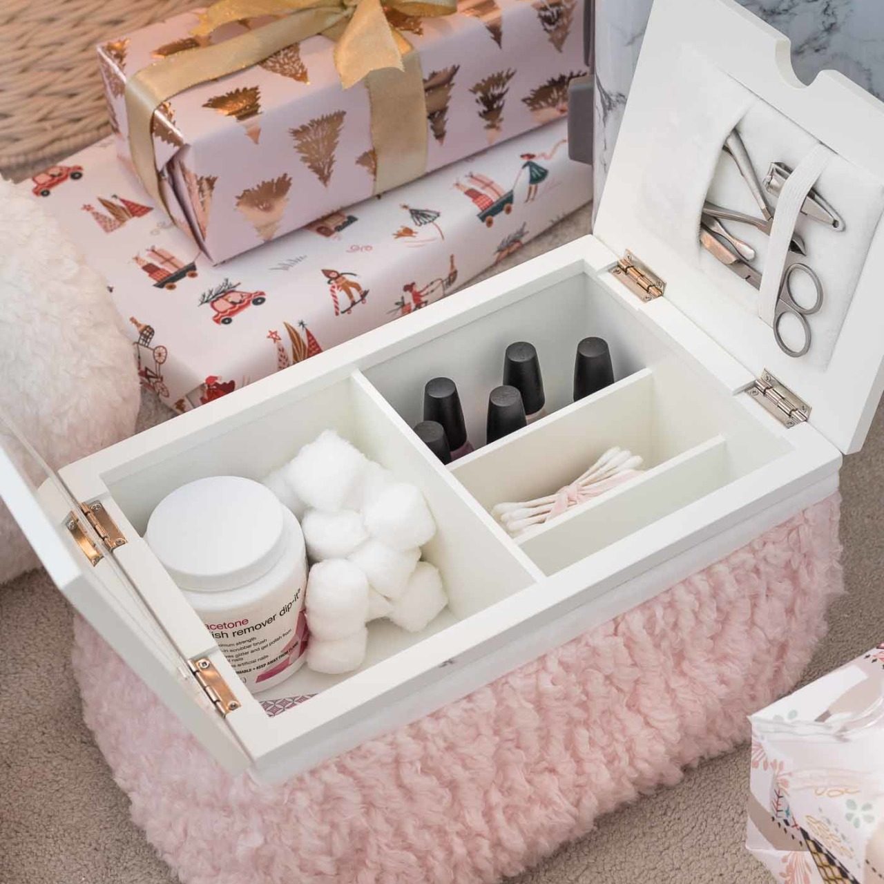 Love this mani-pedi lapdesk! Perfect gift for a teen girl!