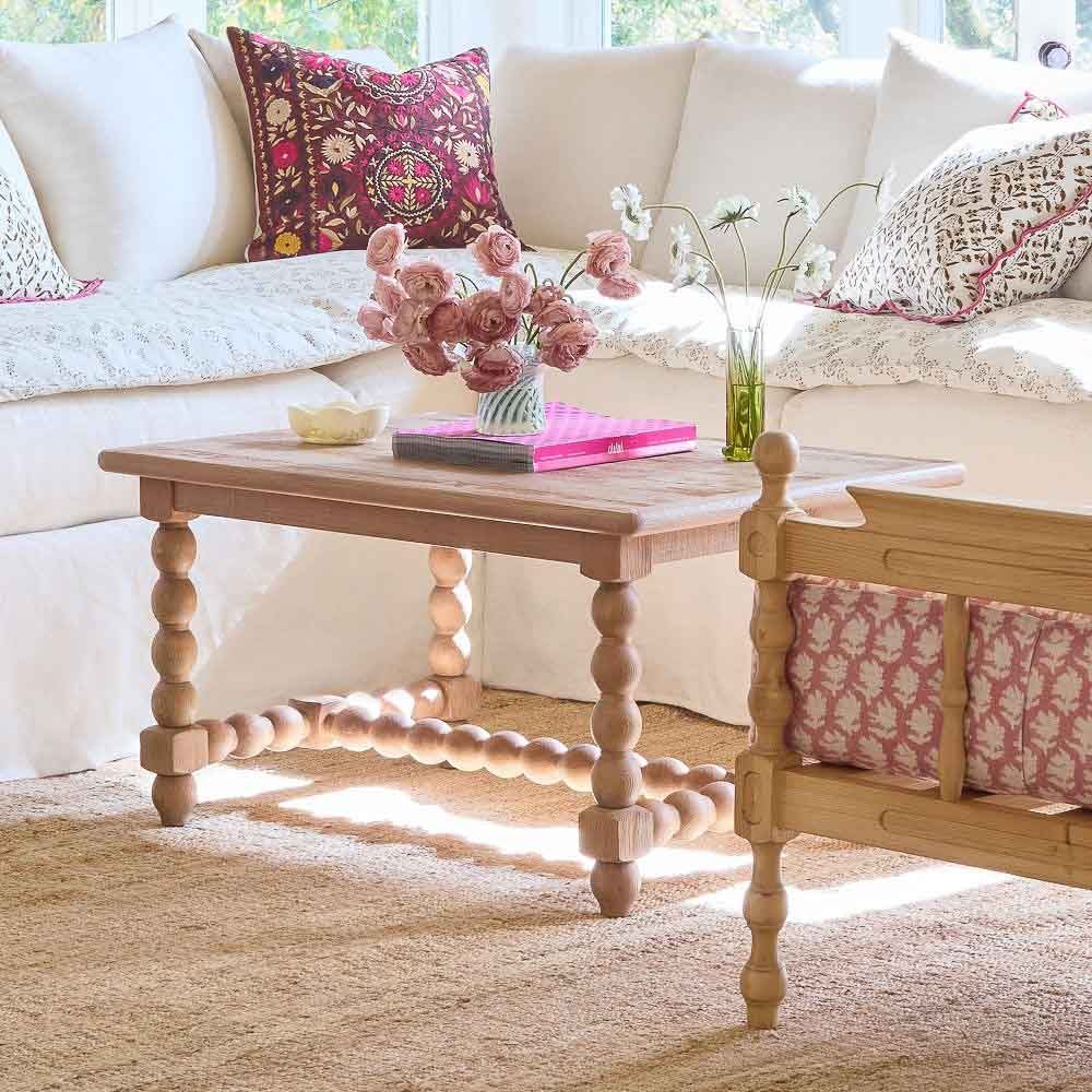 Spindle leg coffee table