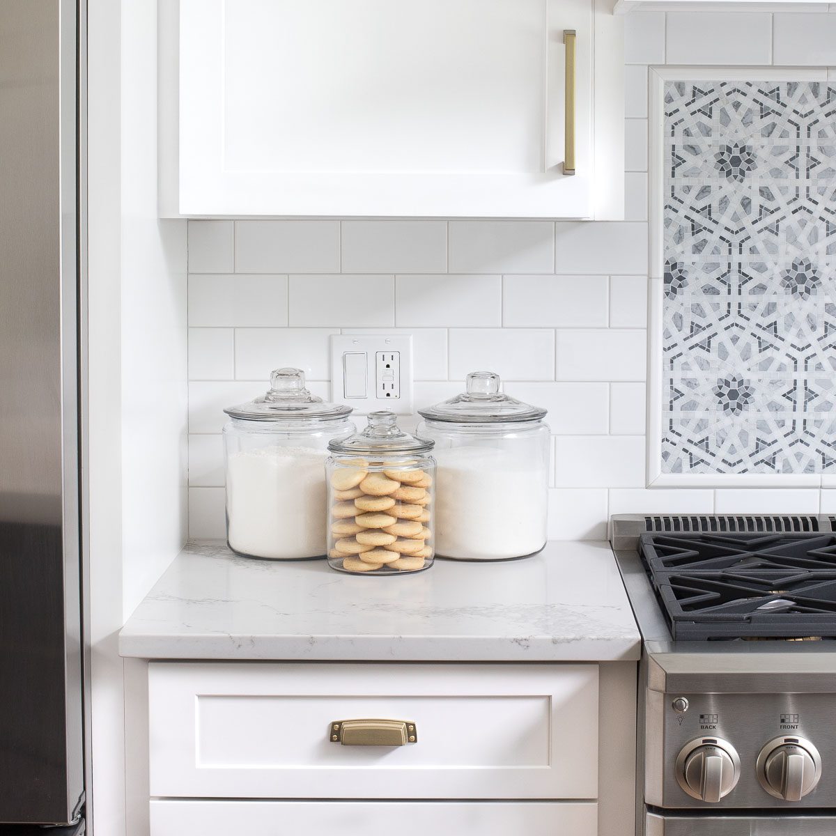 White subway tile with gray grout in a kitchen