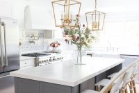 Optimal Pendant Light Height and Spacing for Kitchen Islands