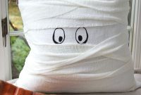 DIY Adorable Mummy Pillow Quick and Easy
