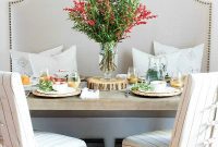 Festive Christmas Brunch Table Decor Ideas
