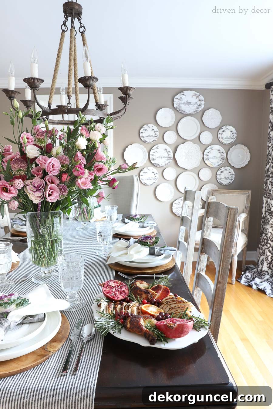 LOVE this idea for a simple Thanksgiving dinner using store bought rotisserie chicken! And the dining room is pretty too! :)