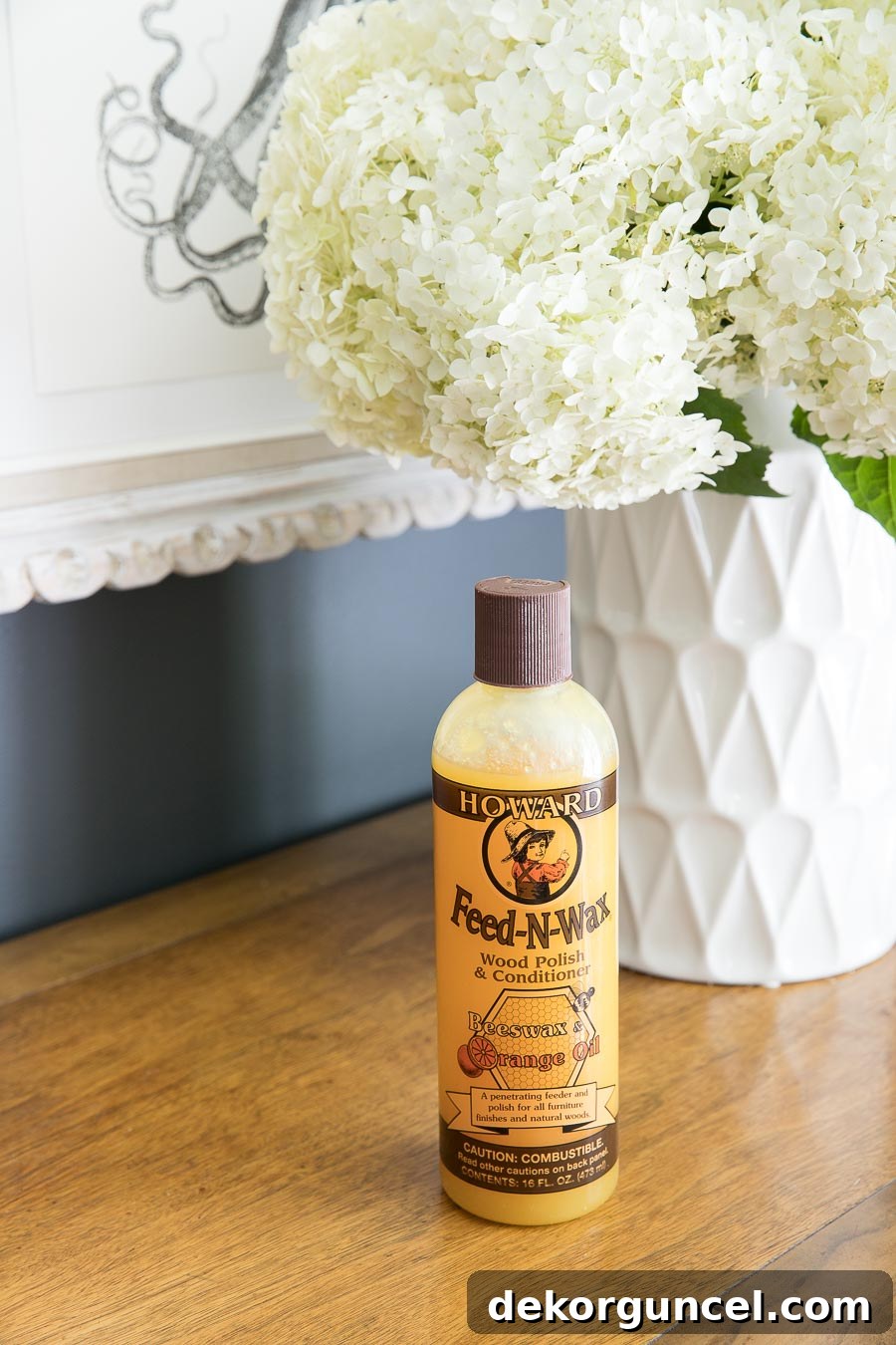 Premium Wood Furniture Polish 3 Close-up of Howard Feed-N-Wax, the best wood cleaner and conditioner!