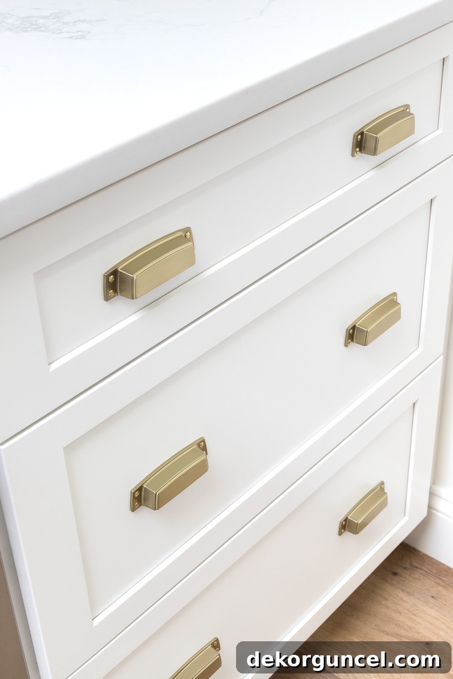Our Kitchen Remodel: From Drab to Dreamy 31 Love these stylish cup pulls used on the kitchen drawers, delivering a gorgeous updated look. Source details linked in the post!