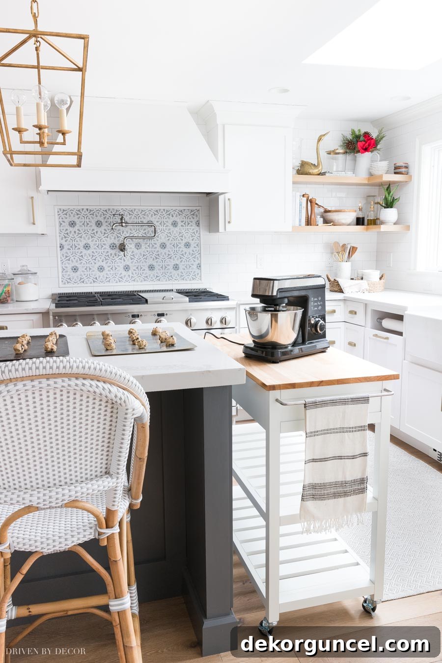 A versatile kitchen cart serving as an additional food prep area, perfect for kitchens with limited countertop space.