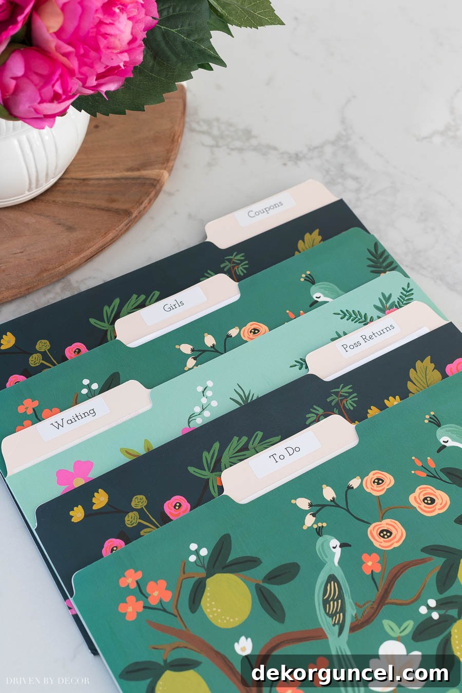 Loving these gorgeous file folders that are part of this kitchen command center!