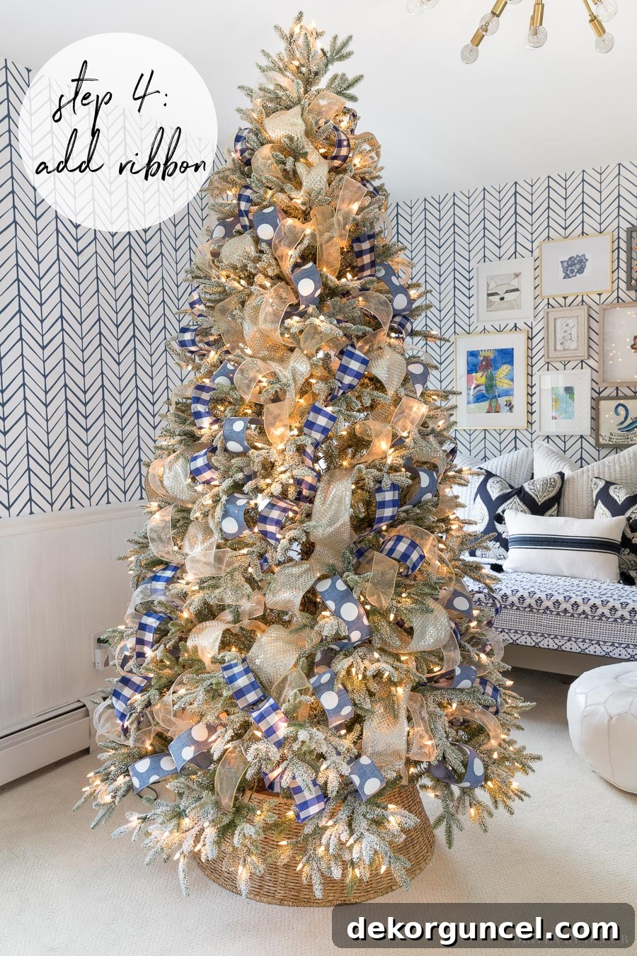 The Ultimate Christmas Tree Decorating Guide 11 Love the ribbon on this Christmas tree! She shows you exactly how to do it in this post!