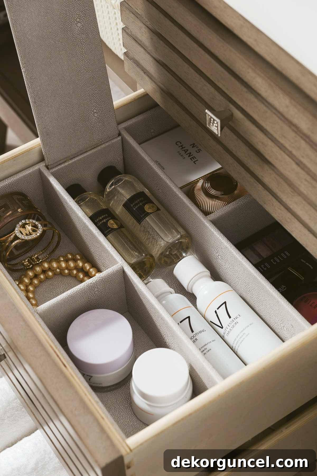 The 8 Hottest Home Decor Trends Defining 2022 13 Built-in bathroom vanity storage as a defining 2022 home trend for ultimate organization