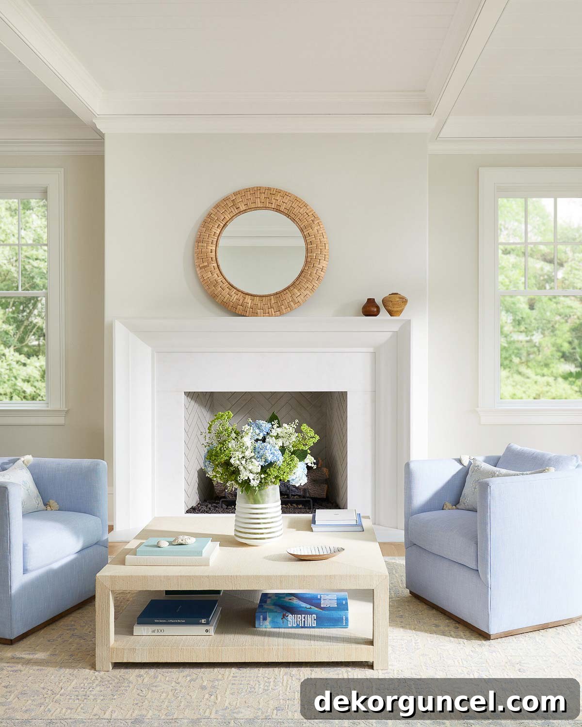 The 8 Hottest Home Decor Trends Defining 2022 8 Luxurious upholstered swivel chairs with elegant curves define 2022 home design trends!