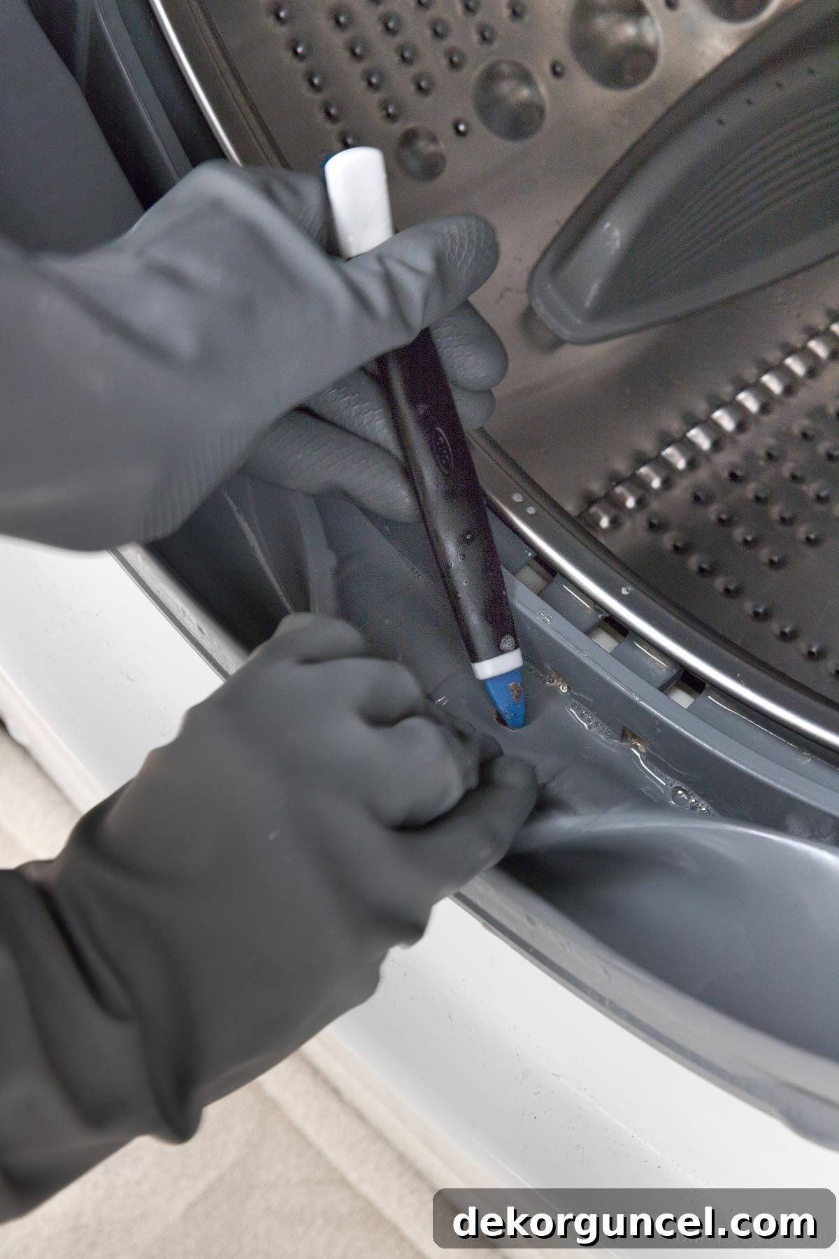 Favorite cleaning tools to clean built-up gunk from washing machine seal holes