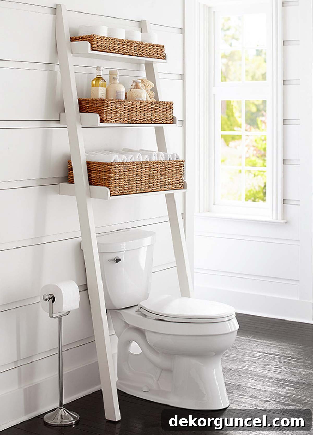Unlock Vertical Space: Over-The-Toilet Organization 8 img 26499 7