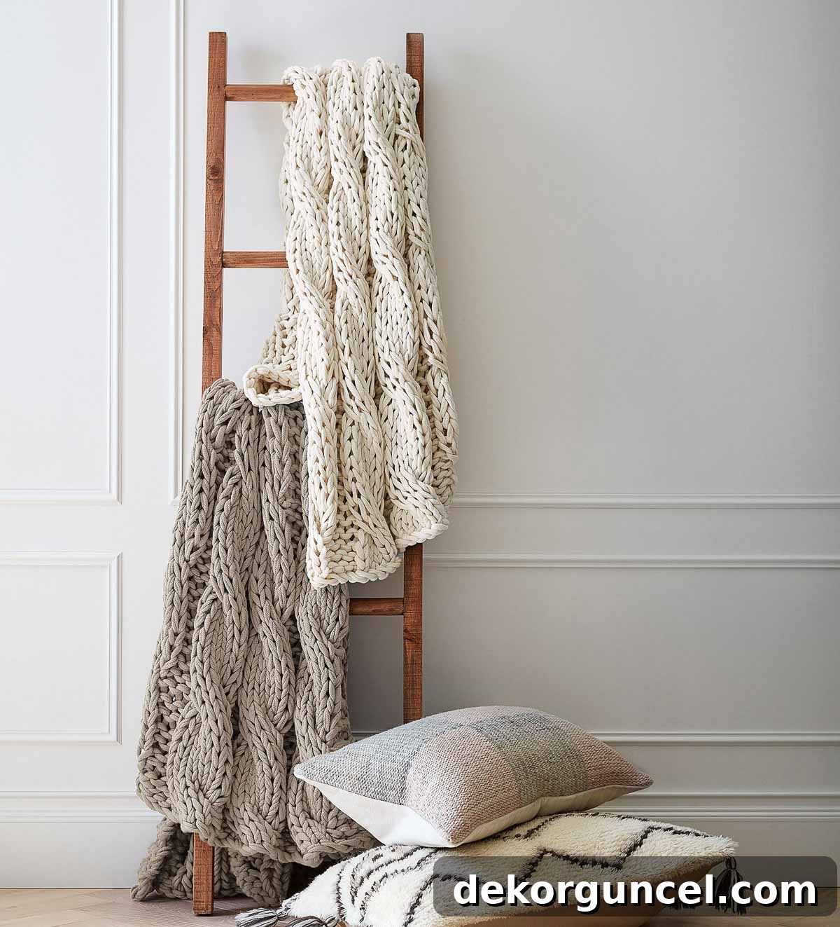 Maximize Your Living Room Corners 10 Brilliant Ideas 7 Rustic reclaimed ladder with blankets on rungs