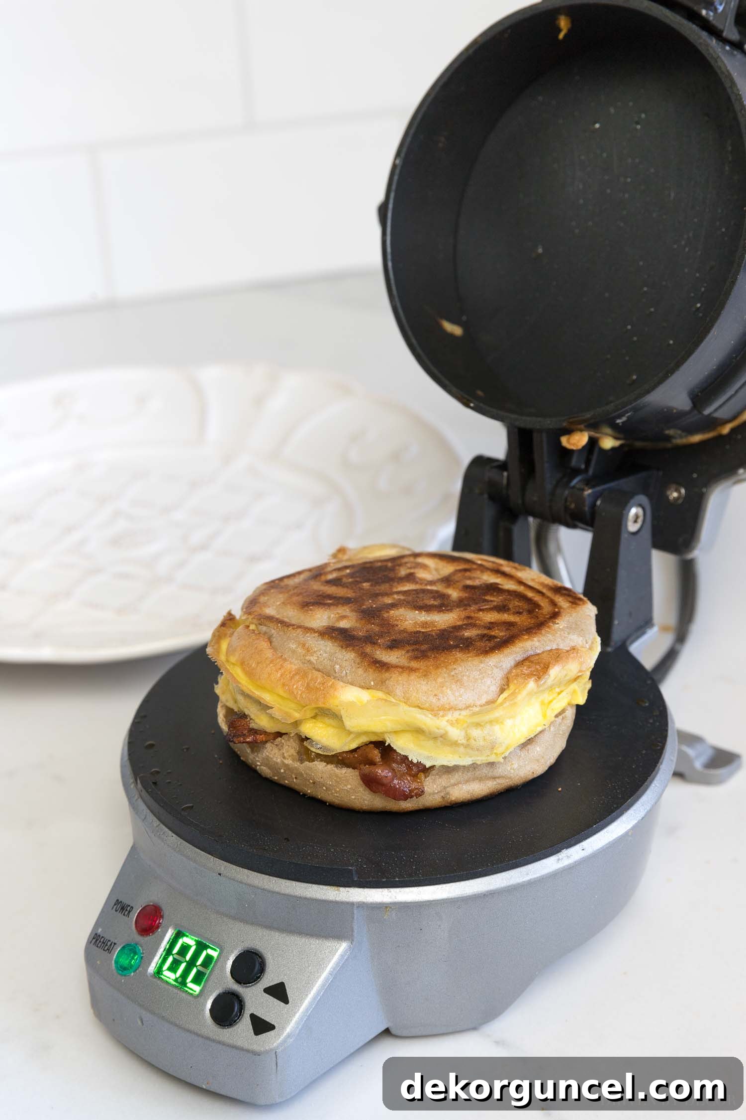 The popular breakfast sandwich maker with thousands of five-star reviews, making quick and easy breakfast meals.