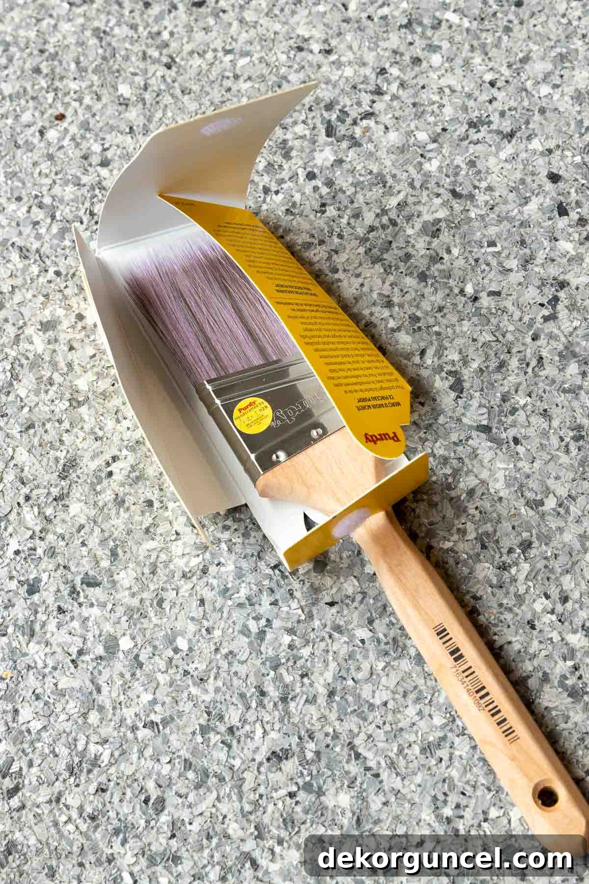 Master Room Painting: 10 Easy Steps for a Perfect Finish 31 How to store paintbrush
