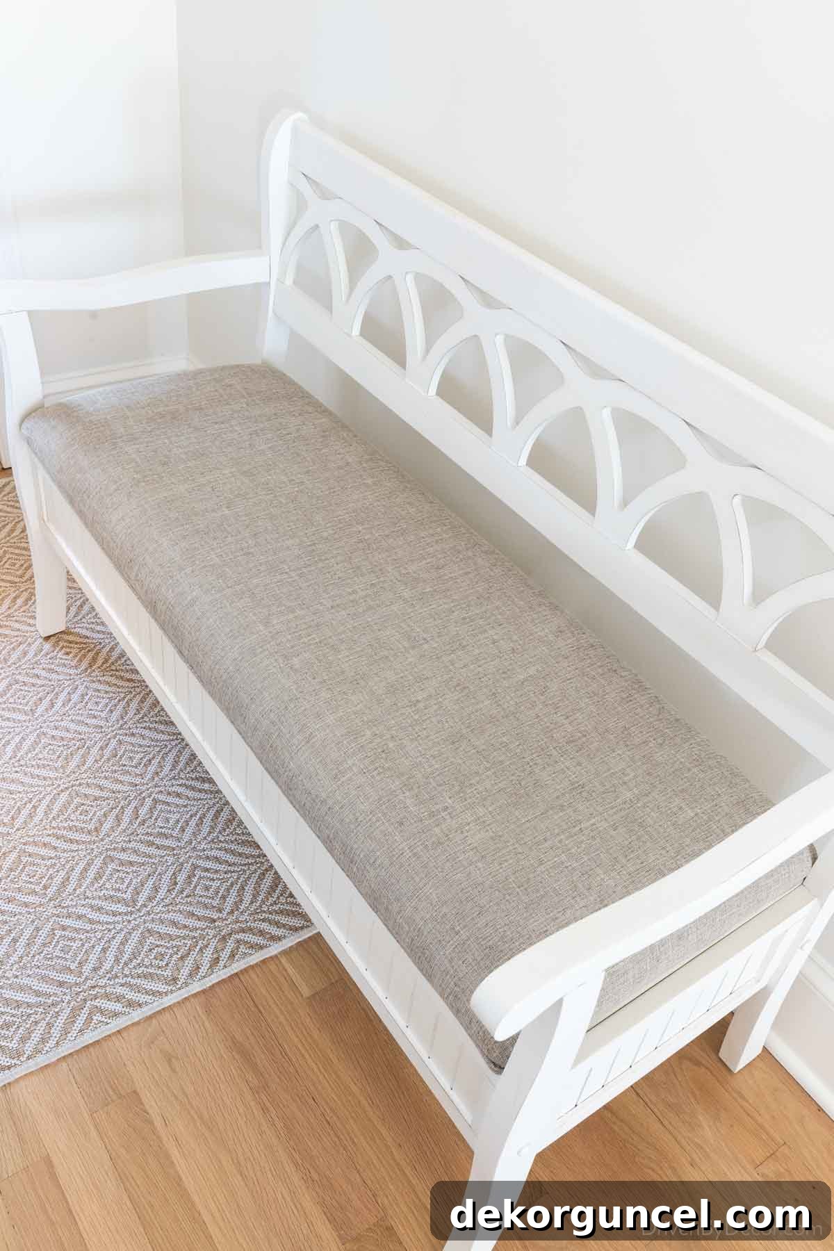 Smart Entryway Shoe Storage Solutions 6 Elegant flip-top upholstered storage bench