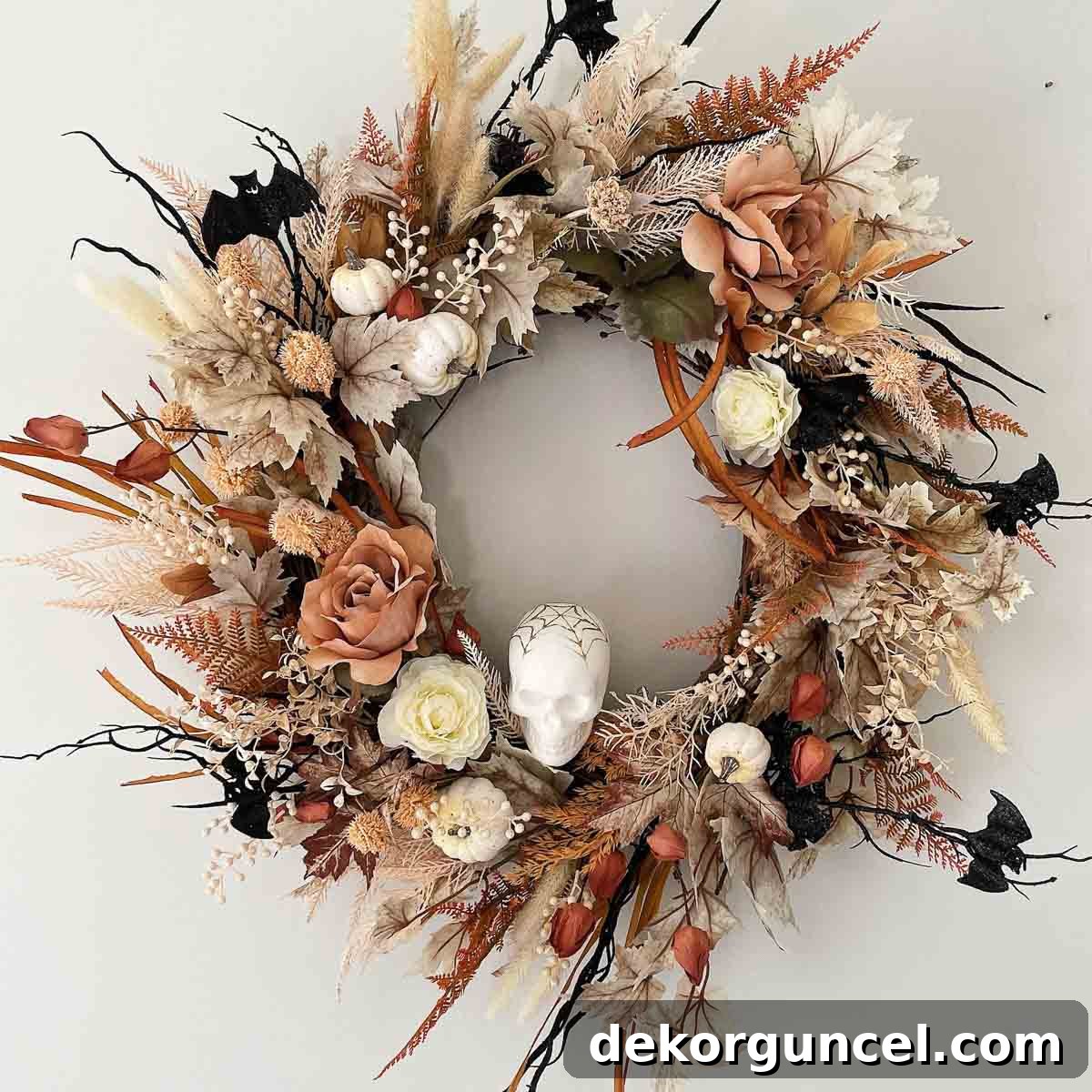 Simple, Spooky, and Fun Halloween Porch Decor Ideas 10 Spooky chic boho wreath