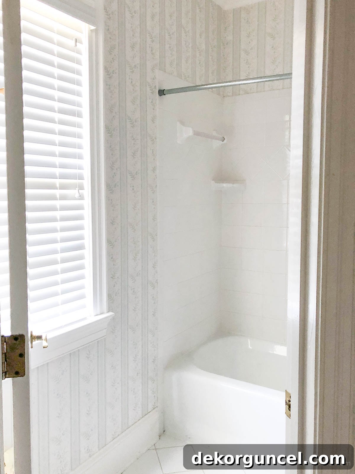 Elevate Your Home Style Top Wallpaper Bathroom Tips and 15 Way Day Essentials 5 Girls bathroom before