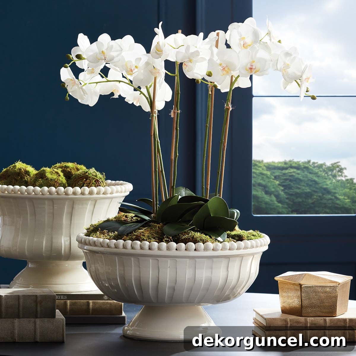 Everyday Dining Table Centerpiece Ideas 22 Luxurious dining table centerpiece featuring orchids in a sophisticated footed bowl