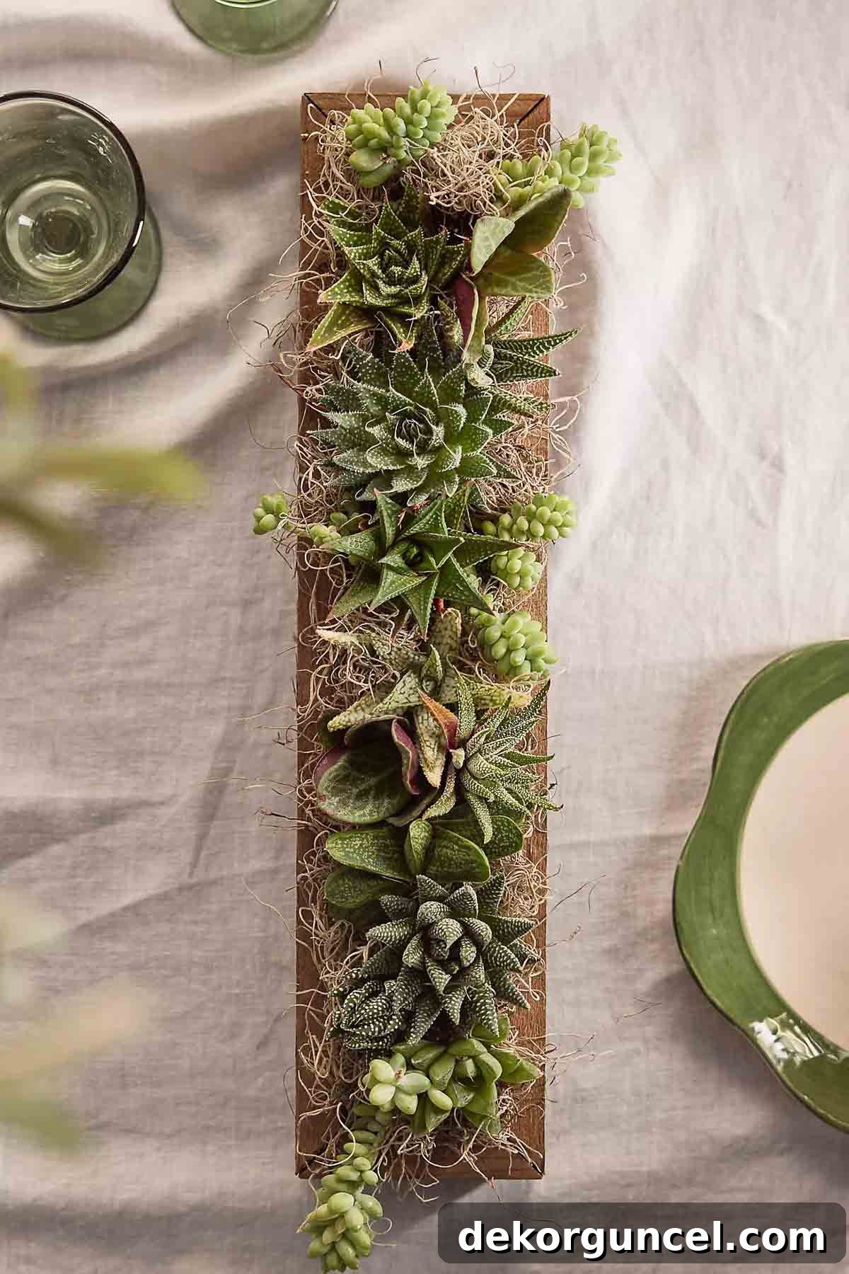 Everyday Dining Table Centerpiece Ideas 8 Dining table centerpiece featuring a beautiful succulent arrangement