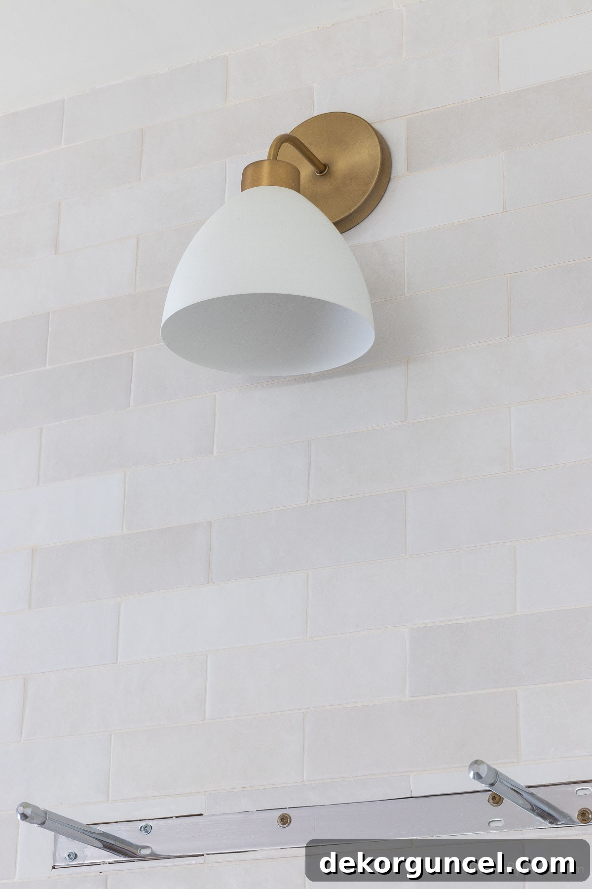 Stylish and affordable brass sconce, perfect for modern kitchen lighting