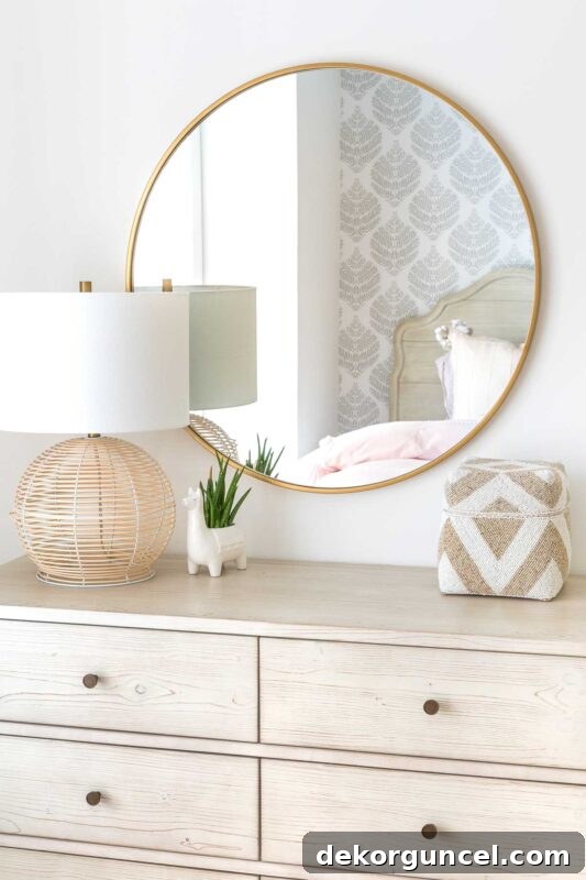 Budget-friendly round mirror in various sizes and finishes