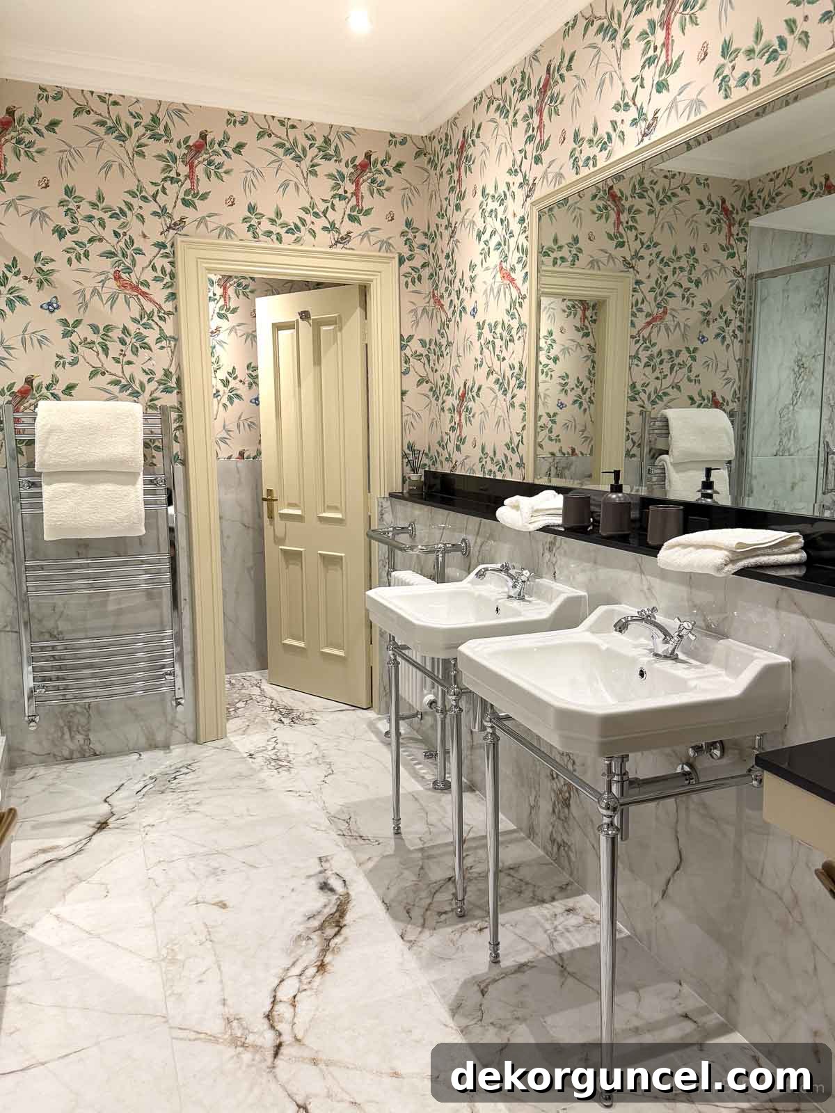 Bathroom in Perryville House