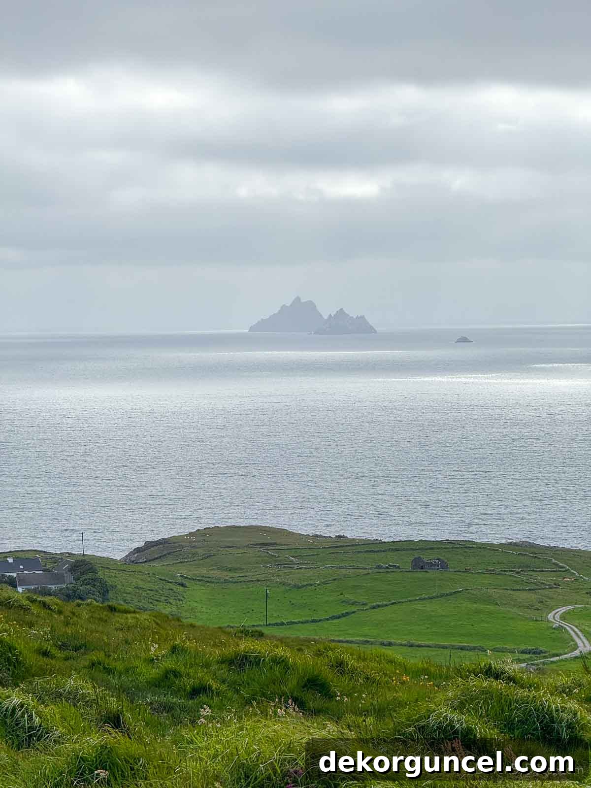 Island off of Ireland coast where filming done for Star Wars