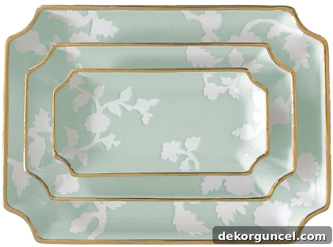 Chinoserie trays