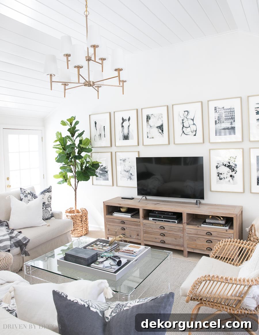 The Most Realistic Faux Fiddle Leaf Fig Trees 4 The best, most realistic faux fiddle leaf fig tree making a statement in a living room