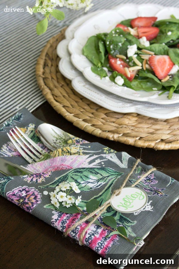 Love how the napkins are folded to hold the silverware! Such a cute and simple idea!