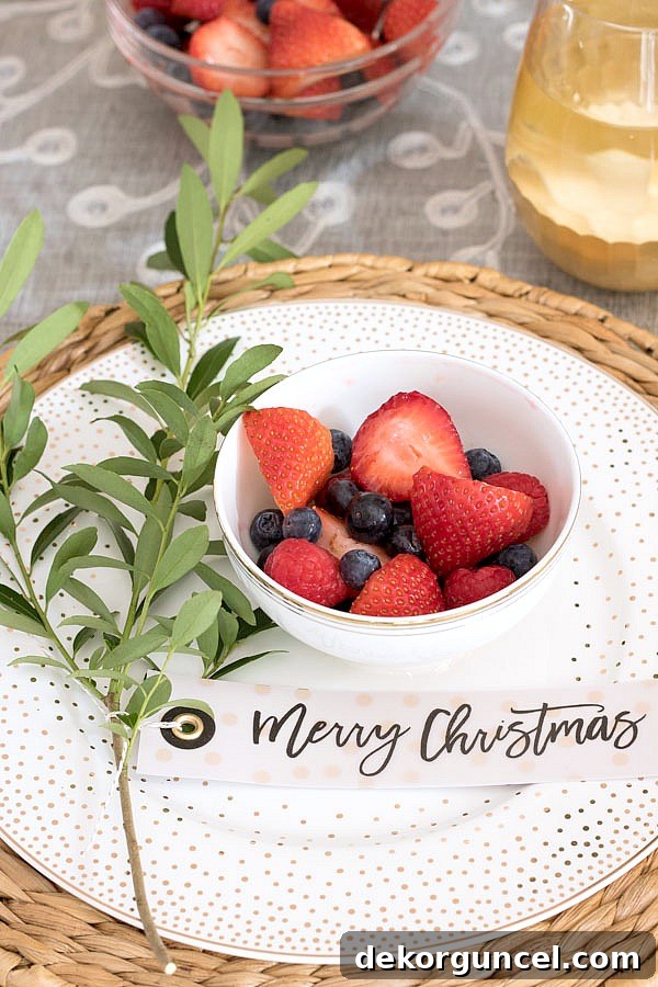 Festive Christmas Brunch Table Decor Ideas 3 Merry Christmas gift tags used at each placesetting for a holiday table - such a cute idea!