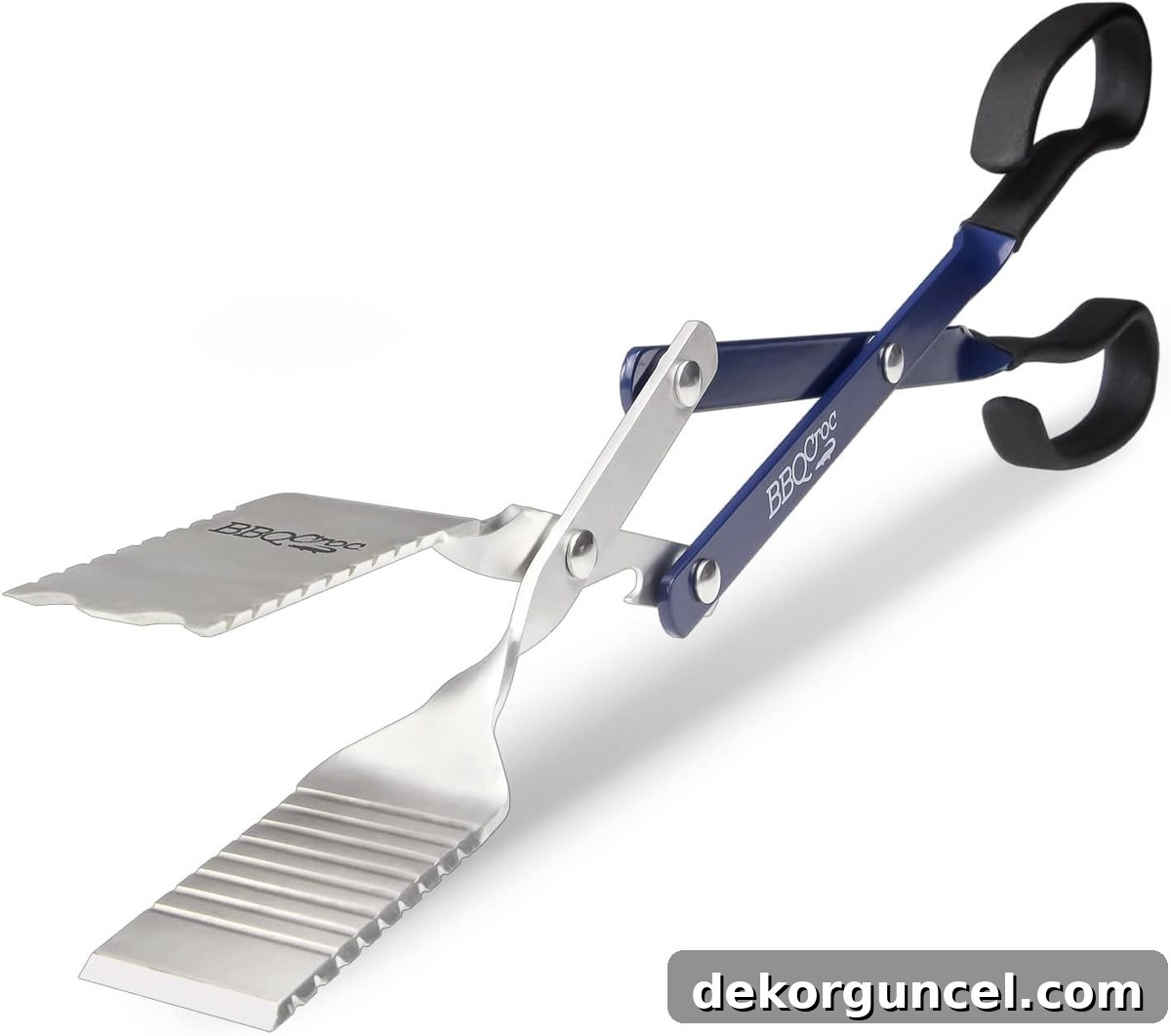 Innovative 3-in-1 grilling tool, combining tongs, spatula, and scraper for ultimate versatility.